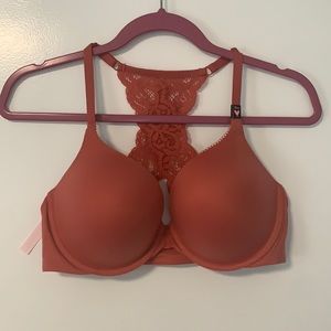 NWT Body by Victoria Secret racer back bra 36 D